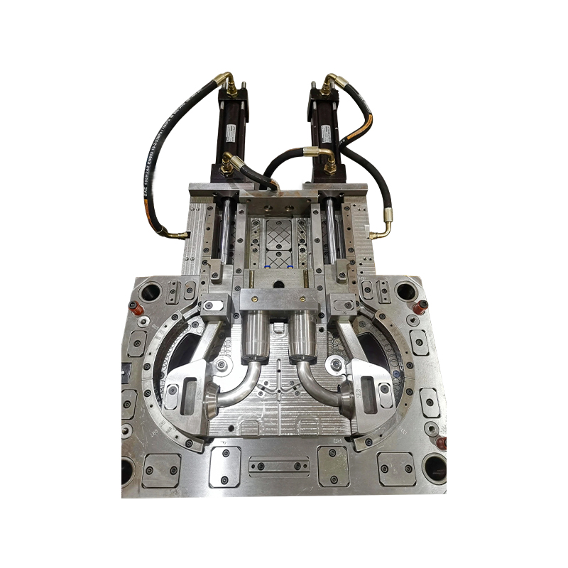 How can mold structure optimization in precision molds reduce molding shrinkage?
